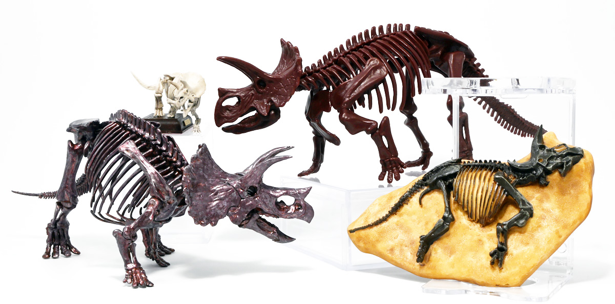 恐竜7体まとめ売り　中古品 恐竜7体まとめ売り 中古品 恐竜7体まとめ売り 中古品 恐竜7体まとめ
